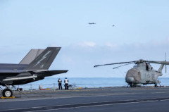 英空母「プリンス・オブ・ウェールズ」にロシア哨戒機が異常接近…F-35戦闘機が緊急発進！