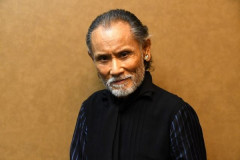 【悲報】片岡鶴太郎さんの就寝時刻がヤバすぎるｗｗｗｗ