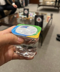 【困惑】小泉進次郎さんの「ろうそく」投稿、エコノミー未経験が露呈してしまうｗｗｗｗｗｗｗｗｗｗ
