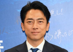 「エコノミー乗ったことないのか」小泉進次郎氏の「ろうそく」投稿にSNS「上流階級」「セレブ」露呈と総ツッコミw