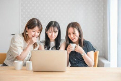 【悲報】外国人受け入れ拡大にひろゆきが警鐘を鳴らすもネット民ドン引き「岸田の置き土産だろ」「高市首相を叩きたいだけ」