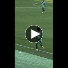 【朗報】三浦カズさん、現役続行ｗｗｗｗｗｗｗｗｗｗ