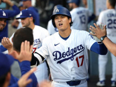 大谷翔平、節目の通算３００号も試合終了わずか１１分後には帰宅の途へ