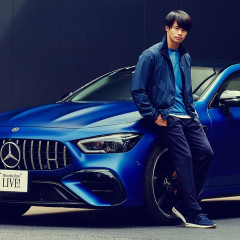 三笘薫さん、駐車時に白線から車が曲がっていて綺麗に入ってないと1年前から指摘されていた
