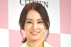 【画像】北川景子さん、“ピタピタ”黒ワンピースでラインくっきりｗｗｗｗｗｗ