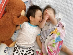 【朗報】明石家さんまさん、しょこたんの双子の赤ちゃんに対面して放った一言が優しすぎると話題にｗｗｗｗｗｗｗｗ