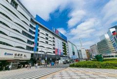 【悲報】 池袋ヨドバシカメラ、5日連続で脱糞テロが目撃される　マジの異常事態に