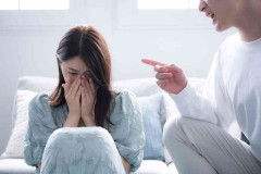 《夫婦げんか中に“絶対に言われたくなかった言葉”》「稼いでいるのは俺」「だから女は」…謝られても消えない、心のしこりになったひと言