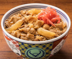 【悲報】吉野家「ドラクエウォークセットの1日の販売数量制限して毎日売るで！」→早期販売終了