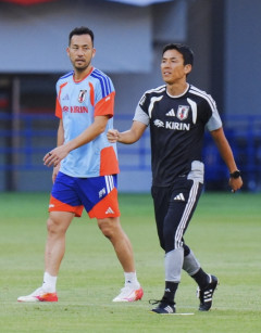 吉田麻也　将来の日本代表監督に 「興味あります」「僕はライセンスも取りにいってるんで。UEFAのB級は持ってます」