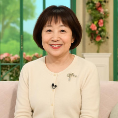 昨年がんの合併症で脳梗塞発症の山瀬まみ(56)、『徹子の部屋』での近影に「随分と変わられてビックリ」「大変だったんだな」   |  割とそのまんま山瀬だけどびっくりするほどか？