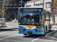 バスの運転手不足問題、「役所の職員に運転させろ」というパワー解決策が出現ｗｗｗｗｗｗｗｗ