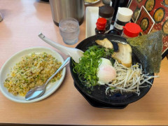 ラーメンとチャーハンって思ったより合わないよな