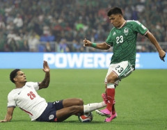 英代表DFクアンサーは2試合出場停止　準決勝もアウト　BBC「バログンも同じ処分を」