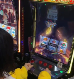 【悲報】女性演者さん、Lからくりサーカス2の運命の一劇『394』プレミアが分からずめちゃくちゃ叩かれる