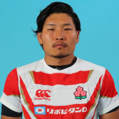 【悲報】ラグビー選手さん、サッカーとの給料格差が20倍もあって咽び泣く・・・・・・・・・