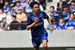 長崎MF笠柳翼、ベルギー2部マースメヘレンに期限付き移籍「⼤きく成⻑し、⾃分の夢に向かって頑張ります」（関連まとめ）