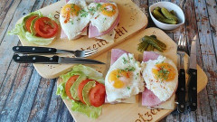 三大自炊して気がついたこと「ベーコンは高級品」「野菜は高級品」
