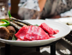 焼肉←ご馳走様みたいなイメージあるけど別に美味くなくね？