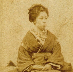 【画像】徳川慶喜さんの奥さんが独特すぎる