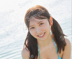 【画像】日向坂46藤嶌果歩さん、白ランジェリー姿でまっすぐ見つめる