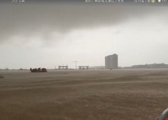 中国・広西の洪水により街は水没し巨大な湖が誕生する！