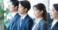 【悲報】日本企業、気づく「あれ？新卒いらなくね？」wwwwwwwwwwwwwwwwwwww