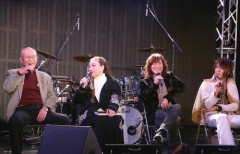 【悲報】日本の音楽業界さん、本当に停滞してしまったのか？