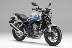 【悲報】ホンダが新型CB400SFを来月発売→価格が高すぎるとおっさん達が嘆く…
