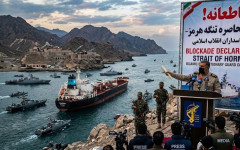 イラン革命防衛隊がホルムズ海峡の閉鎖を宣言、全船舶の通航認めず…米軍は空爆再開！