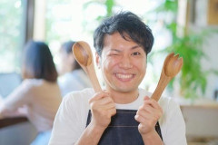 【異常】はま寿司に迷惑行為をした男、『衝撃的な発言』をしてしまう！！！！！