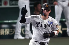 藤川『テルはライトへホームラン打っとけばええでw』→テルが2ラン打って勝利wwwwww