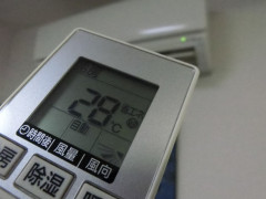 【悲報】環境省「冷房の28℃設定はなんとなく決めた」