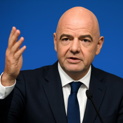 FIFA会長、2030年大会の“64カ国拡大案”への検討を明言「どの国もW杯出場を夢見る権利を持つべき」   #サッカー