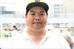 【悲報】へずまりゅうさん「これはマナー違反ですか？」完食した食事を社長に「意地汚い」と言われる・・・・・・・・・