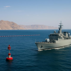 イラン、ホルムズ海峡の閉鎖を宣言 あらゆる全船舶の通航認めず   |  米軍が地域から撤退せず攻撃して来るのならイランはペルシャ湾に米軍艦船を入れるわけにはいかない
