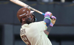 日ハム・レイエス、来シーズン大争奪戦へｗｗｗｗｗｗｗｗｗｗｗｗ
