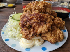 【悲報】定食屋ワイ「フライ定食ください」店主「すみません、フライ終わっちゃったんですよ〜」←これｗｗｗ