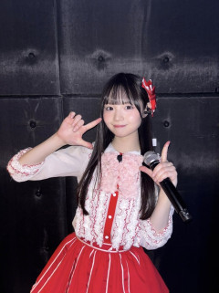 【朗報】伊藤百花さんが自身のセンター曲ではけてしまったため大賀彩姫がカバーをする【AKB48 19期生昇格記念LIVE！～次の夏まで、ギンガムチェック～】
