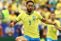 【悲報】クーニャ「俺達は5回優勝してるんだ！」