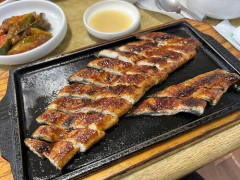 【画像】フジテレビ「ウナギの韓国風アレンジ!」→日本人「うなぎに失礼!」大団円