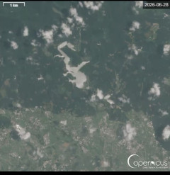 中国・六藍ダム決壊前後の上空写真が衝撃的と話題  [7/13]