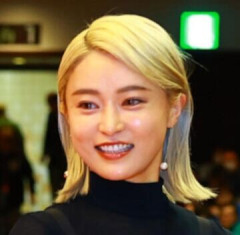 小島瑠璃子、育児と仕事の両立に葛藤「どうしてこの子の成長を見守るかけがえのない時間を放棄しているんだろう（放棄しているわけではない）（センシティブになっている）」