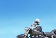 大型バイク乗り、何キロの旅行からバイク使う？
