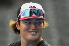 【悲報】村上宗隆(復帰後の姿) 打率．090(11-1) 0本塁打 1打点 7三振 OPS.413