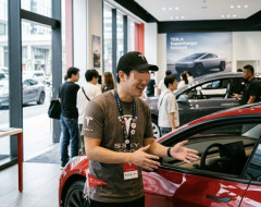 テスラ信者さん、納車トラブルを取り上げたジャーナリストに矛先を向けてしまうｗｗｗｗｗｗｗｗ