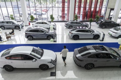 【悲報】中国のEV、2年ほどしか乗られてない模様…平均車齢1.8年、ガソリン車（平均車齢8.2年）の4分の1未満ｗｗｗｗｗｗｗｗｗｗ