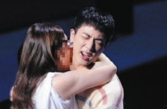 【日本の恥】韓国アイドルBTSのJINに無断キスした50代日本人女さん、初公判に出廷せず　強制わいせつ罪で起訴