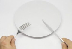 1週間断食したら7kgくらい痩せる？