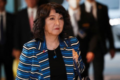 【困惑】片山さつきさん「日本国債が売れないから、NISAで国民に買ってもらおう」